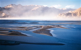 Chinês paisagem, lago, montanhas, nevoeiro