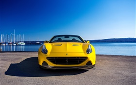 2015 Ferrari supercar amarelo vista frontal