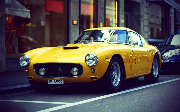 Ferrari carro retro amarelo na rua Papéis de Parede, imagem