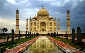 Índia Agra Taj Mahal, crepúsculo, nuvens HD Papéis de Parede