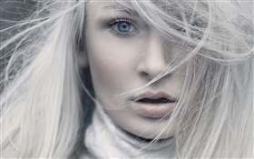 Cabelos brancos, olhos azuis, rosto menina close-up HD Papéis de Parede