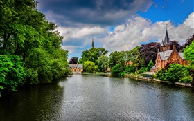 Bruges, Bélgica Minnewater, parque, rio, construções, árvores, nuvens HD Papéis de Parede