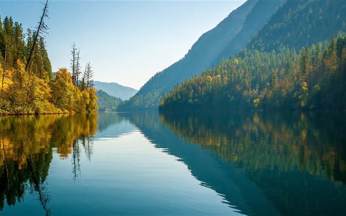 Echo Lake, Montanhas Monashee, British Columbia, Canadá, reflexão da água Papéis de Parede, imagem