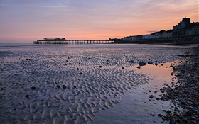 Pôr do sol, cais, praia, crepúsculo, Hastings, Inglaterra