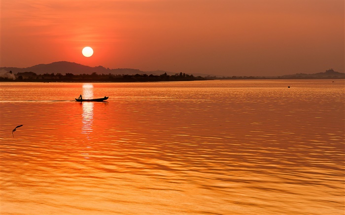 Pôr do sol, céu vermelho, rio, barco Papéis de Parede, imagem
