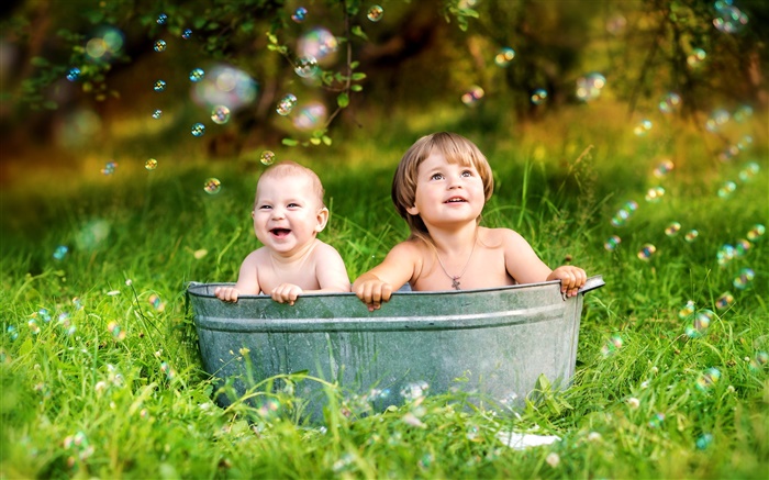 Crianças bonitos, verão, grama, bolhas, alegria Papéis de Parede, imagem