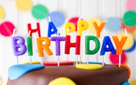 Aniversário, velas, bolo, letras coloridas felizes