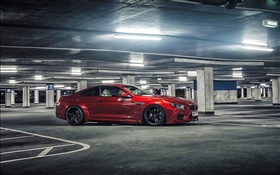 BMW M6 carro cor vermelha no estacionamento HD Papéis de Parede