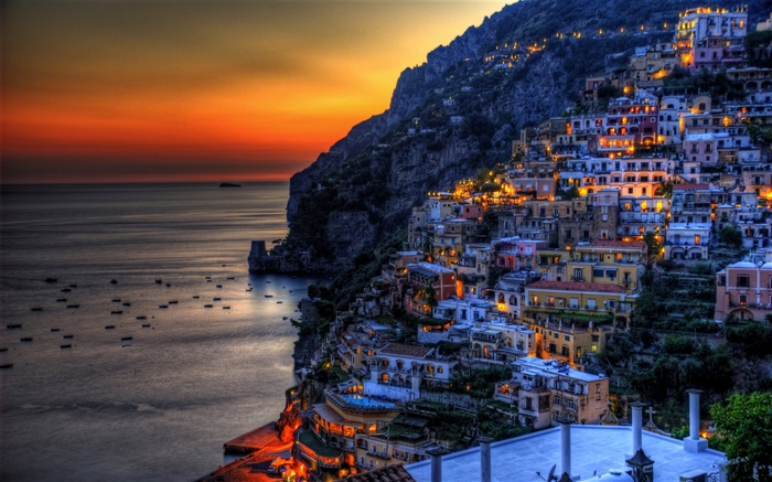 Positano, Itália, belo pôr do sol, mar, costa, montanhas, casas, luzes Papéis de Parede, imagem