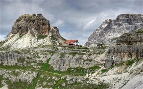 Dolomites, Itália, nuvens, rochas, montanhas, casa HD Papéis de Parede