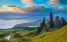 Skye, Escócia, rochas, vale, lago, nuvens, crepúsculo