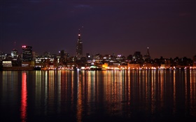 Cidade da noite, bonito, construções, luzes, rio, reflexão HD Papéis de Parede