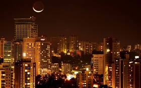 Noite da cidade, casas, luzes, lua HD Papéis de Parede