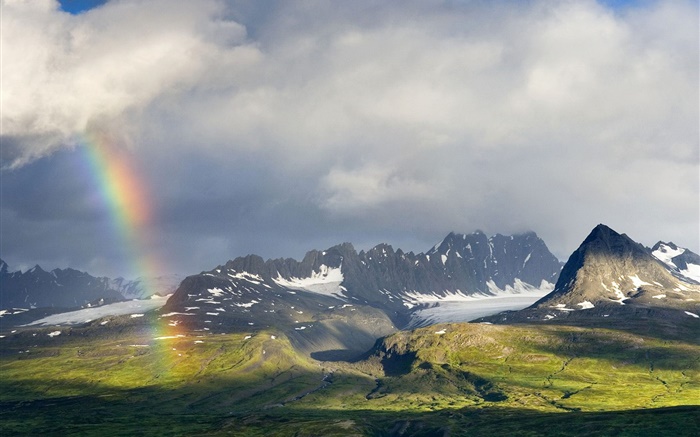 Céu nebuloso, montanhas, grama, arco-íris Papéis de Parede, imagem