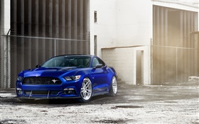 Ford Mustang GT vista frontal do carro azul