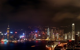 Hong Kong, bela noite, cidade, arranha-céus, luzes, mar