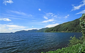 Japão Hokkaido paisagem, costa, mar, ilhas, céu azul HD Papéis de Parede