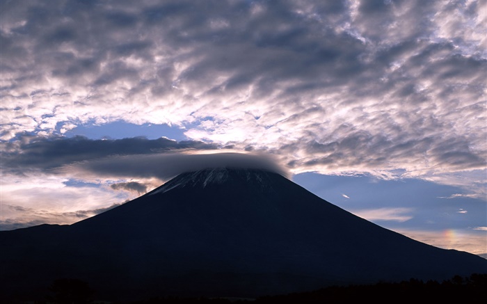 Japão, Monte Fuji, nuvens, crepúsculo Papéis de Parede, imagem