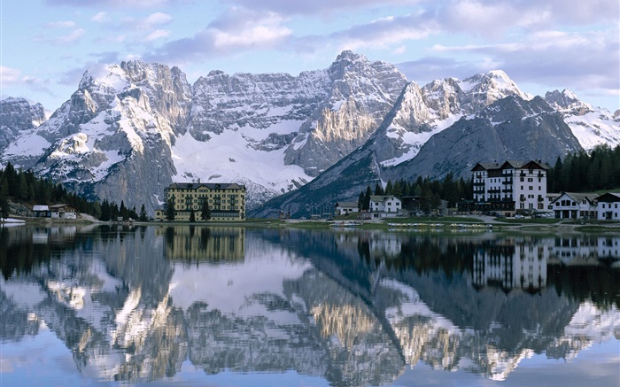 Lago, casas, montanhas, reflexão da água Papéis de Parede, imagem
