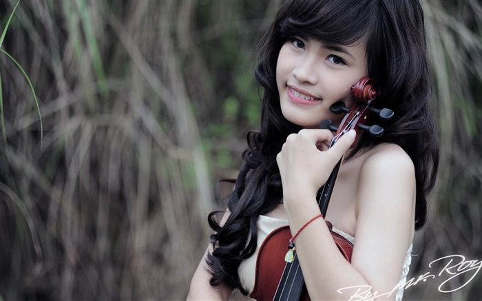 Sorriso asiático da menina, música, violino Papéis de Parede, imagem