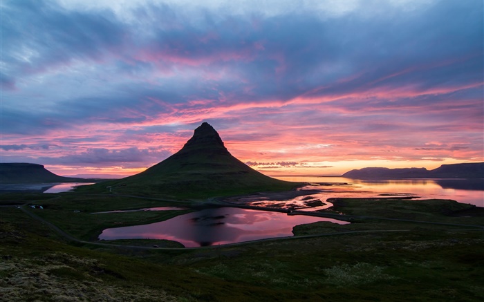 amanhecer Islândia bonito, Kirkjufell, montanha, vale, nuvens Papéis de Parede, imagem