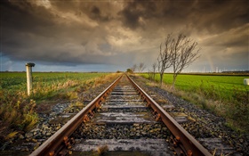 Railway, árvores, nuvens, crepúsculo HD Papéis de Parede
