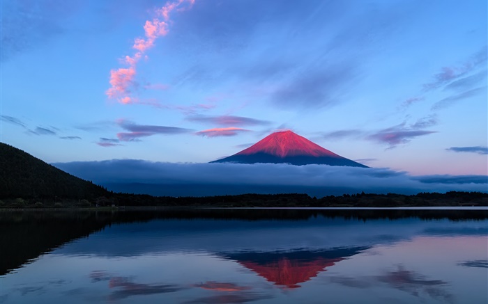 Japão, montanha Fuji à noite, lago, reflexão da água Papéis de Parede, imagem