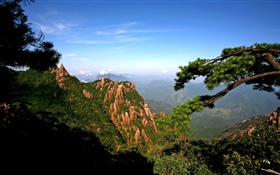 Montanhas, árvores, céu, paisagem natural HD Papéis de Parede